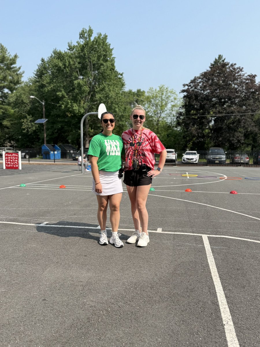 Ms.Ashley Paulikas (@msapaulikas) on Twitter photo The 2025 field day committee team !!! ❤️ although it was hot, seeing all the smiles, laughs and fun being had we think it was a success !!!! ✅🎉 we hope everyone had a great time !!! <a href="/RotellaWarren/">Warren Rotella</a> #RSS11 The 2025 field day committee team !!! ❤️ although it was hot, seeing all the smiles, laughs and fun being had we think it was a success !!!! ✅🎉 we hope everyone had a great time !!! <a href="/RotellaWarren/">Warren Rotella</a> #RSS11