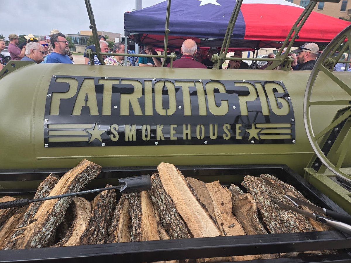 Jeffrey Savell (@jsavell) on Twitter photo Barbecue Summer Camp 2025! Awesome to see so many great folks in Aggieland this weekend. Thank you to <a href="/foodwaysTX/">Foodways Texas</a> for making this camp possible. Barbecue Summer Camp 2025! Awesome to see so many great folks in Aggieland this weekend. Thank you to <a href="/foodwaysTX/">Foodways Texas</a> for making this camp possible.