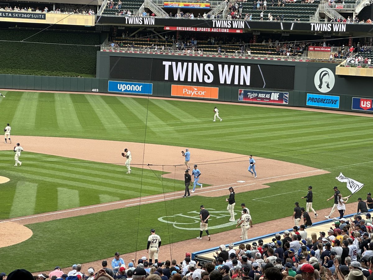 craig (@mlbbestbets) on Twitter photo ⚾️ 164 2025
<a href="/BlueJays/">Toronto Blue Jays</a> / <a href="/Twins/">Minnesota Twins</a>
Twins win, avoid sweep
<a href="/KingcougarMike/">Mike Casiano</a> <a href="/eddiesofficials/">Tike Narry</a> <a href="/rstones199/">Cowboys4Life</a> <a href="/royaltytoursusa/">Gary Herman</a> <a href="/JohnnyKamen/">Johnny kamen</a> <a href="/johnnysfgiants/">Johnny Gomez</a> <a href="/FashionBallpark/">BallparkFashion</a> ⚾️ 164 2025
<a href="/BlueJays/">Toronto Blue Jays</a> / <a href="/Twins/">Minnesota Twins</a>
Twins win, avoid sweep
<a href="/KingcougarMike/">Mike Casiano</a> <a href="/eddiesofficials/">Tike Narry</a> <a href="/rstones199/">Cowboys4Life</a> <a href="/royaltytoursusa/">Gary Herman</a> <a href="/JohnnyKamen/">Johnny kamen</a> <a href="/johnnysfgiants/">Johnny Gomez</a> <a href="/FashionBallpark/">BallparkFashion</a>