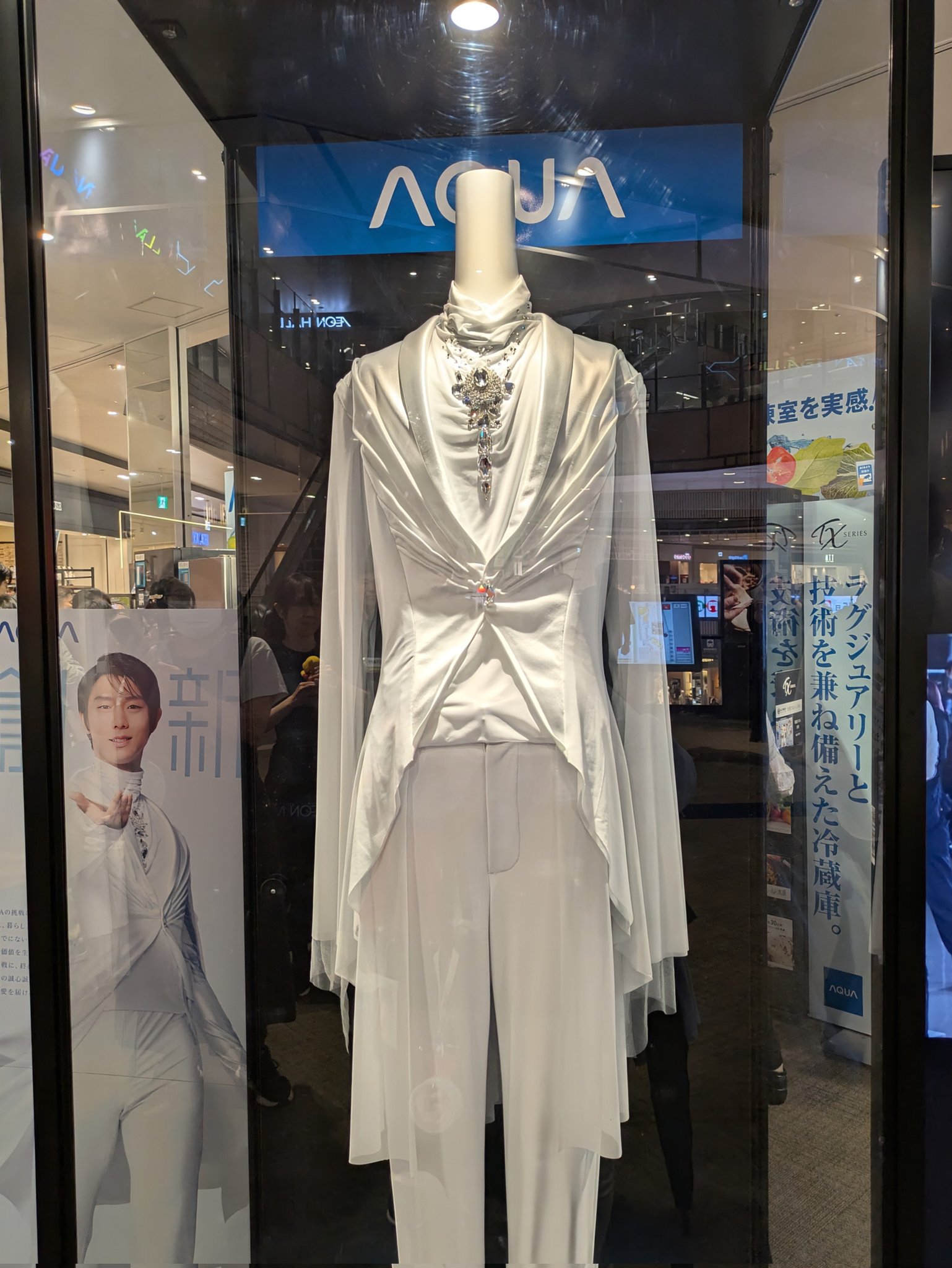 非売品☆羽生結弦さん羽毛の膝掛け☆新品未使用 非売品】羽生結弦 販促用パネル 1.5m - メルカリ