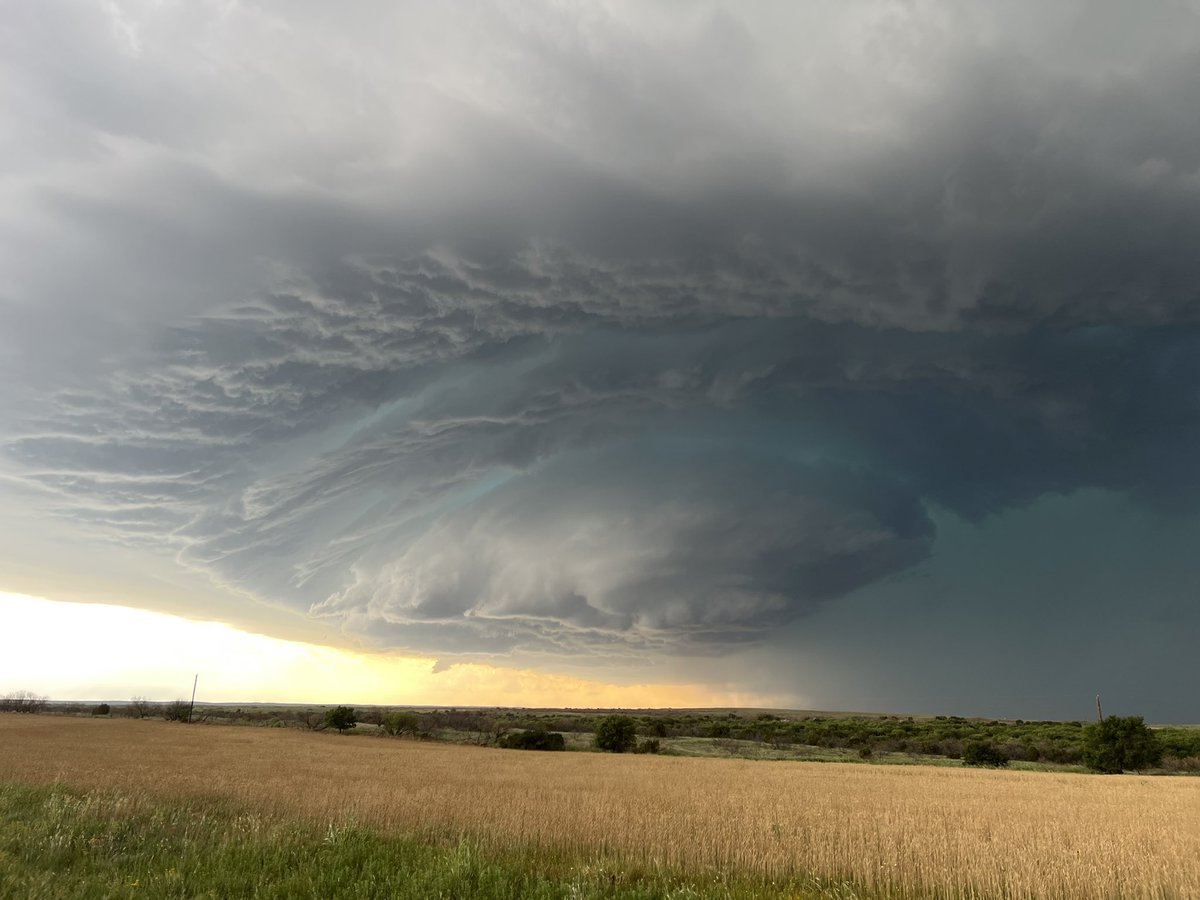 Currently south of Childress, TX, 6:02 PM CDT. #txwx