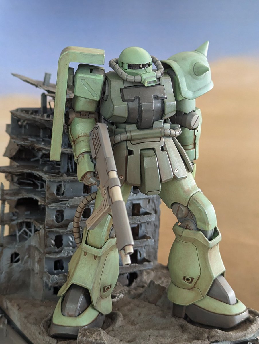 PHOTO JAM にこのジオラマベース的なのと背景持っていきますね～
HGザク位サイズ1機用になります!