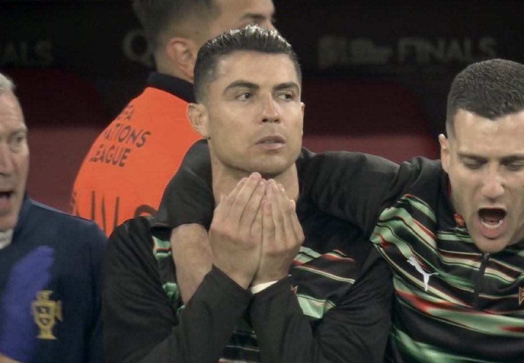 Ronaldo spotted making dua on the field 🤲🏾 ❤️