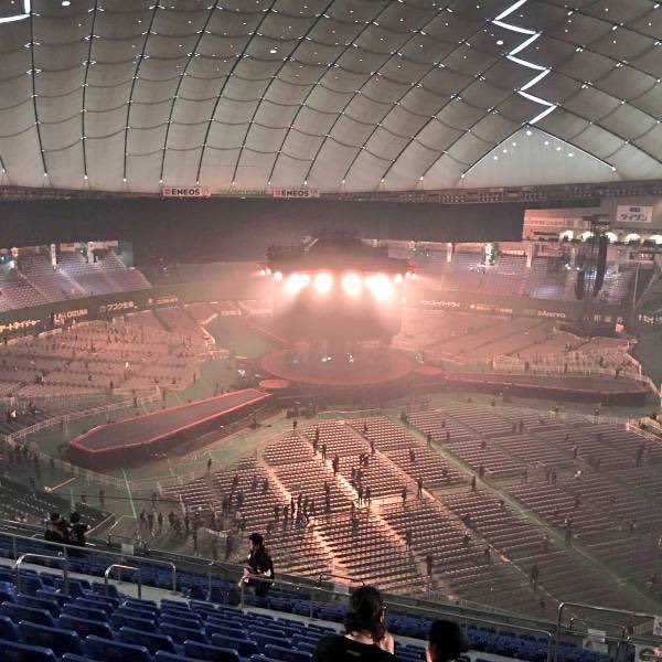 g3_once's tweet photo. TWICEのワルツ、全公演円形ステージ確定演出👍 https://t.co/4YOWiIqpax