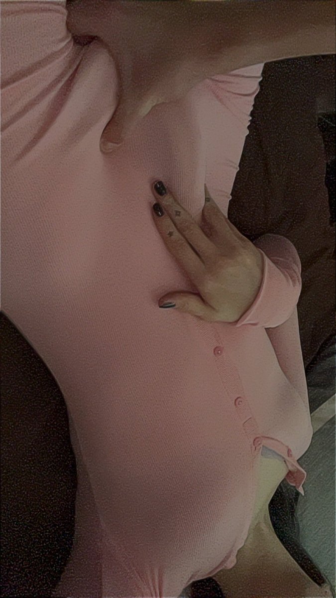 masked_trinity's tweet photo. I love my little bulge >.<
#trans #femboy #horny #wet https://t.co/POoalYwGLA