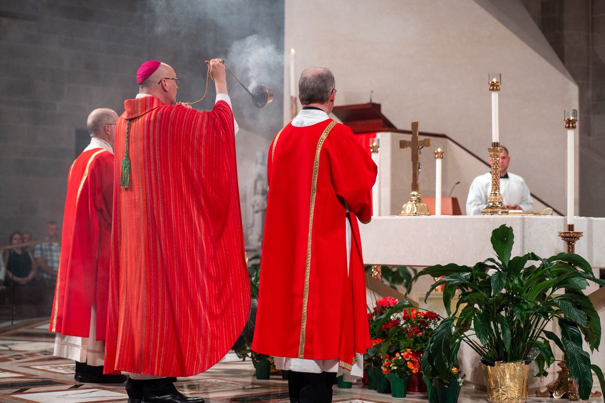 DetArchbishop's tweet image. On this Solemnity of Pentecost, I had the great joy of celebrating the Sacrament of Confirmation. The same Holy Spirit who descended upon the Apostles at the first Pentecost comes again at Confirmation, strengthening us in our faith and renewing the Church in every generation.