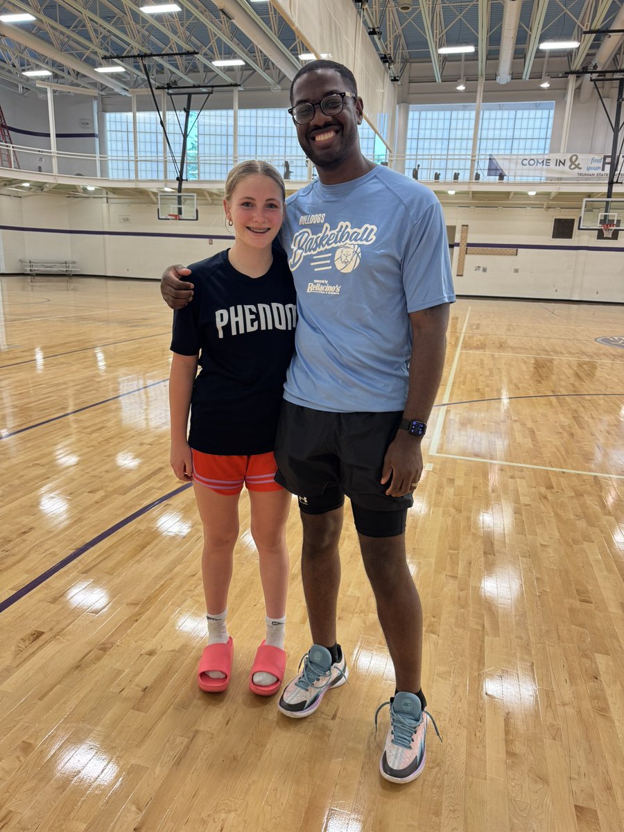 Brynn Shahan (@brynnshahan) on Twitter photo after a great elite camp with <a href="/Truman_WBB/">Truman State Womenâs Basketball</a> , iâm super blessed to say i received a scholarship offer to play at the next level! thank you <a href="/CoachTheoDean/">Coach Theo Dean</a> and <a href="/lexgriffin10/">Alexis</a>!!
<a href="/greglogs/">Greg Logsdon</a> <a href="/PorterJ1/">Jason Porter</a> <a href="/Mj2braceJackson/">Michael Jackson</a> <a href="/MissouriPhenom/">Phenom Basketball</a> after a great elite camp with <a href="/Truman_WBB/">Truman State Womenâs Basketball</a> , iâm super blessed to say i received a scholarship offer to play at the next level! thank you <a href="/CoachTheoDean/">Coach Theo Dean</a> and <a href="/lexgriffin10/">Alexis</a>!!
<a href="/greglogs/">Greg Logsdon</a> <a href="/PorterJ1/">Jason Porter</a> <a href="/Mj2braceJackson/">Michael Jackson</a> <a href="/MissouriPhenom/">Phenom Basketball</a>