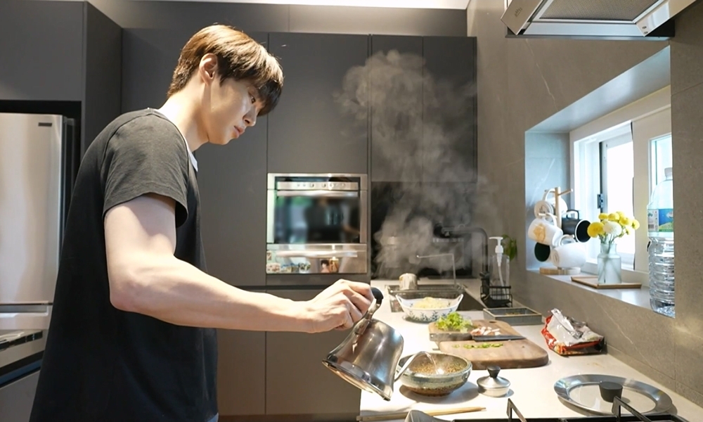 KBS WORLD Enternews tweet media