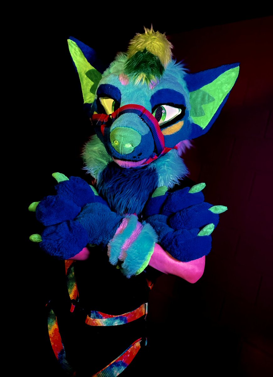 Come here often?

📷: <a href="/JaxthewolfSFW/">Jax</a>