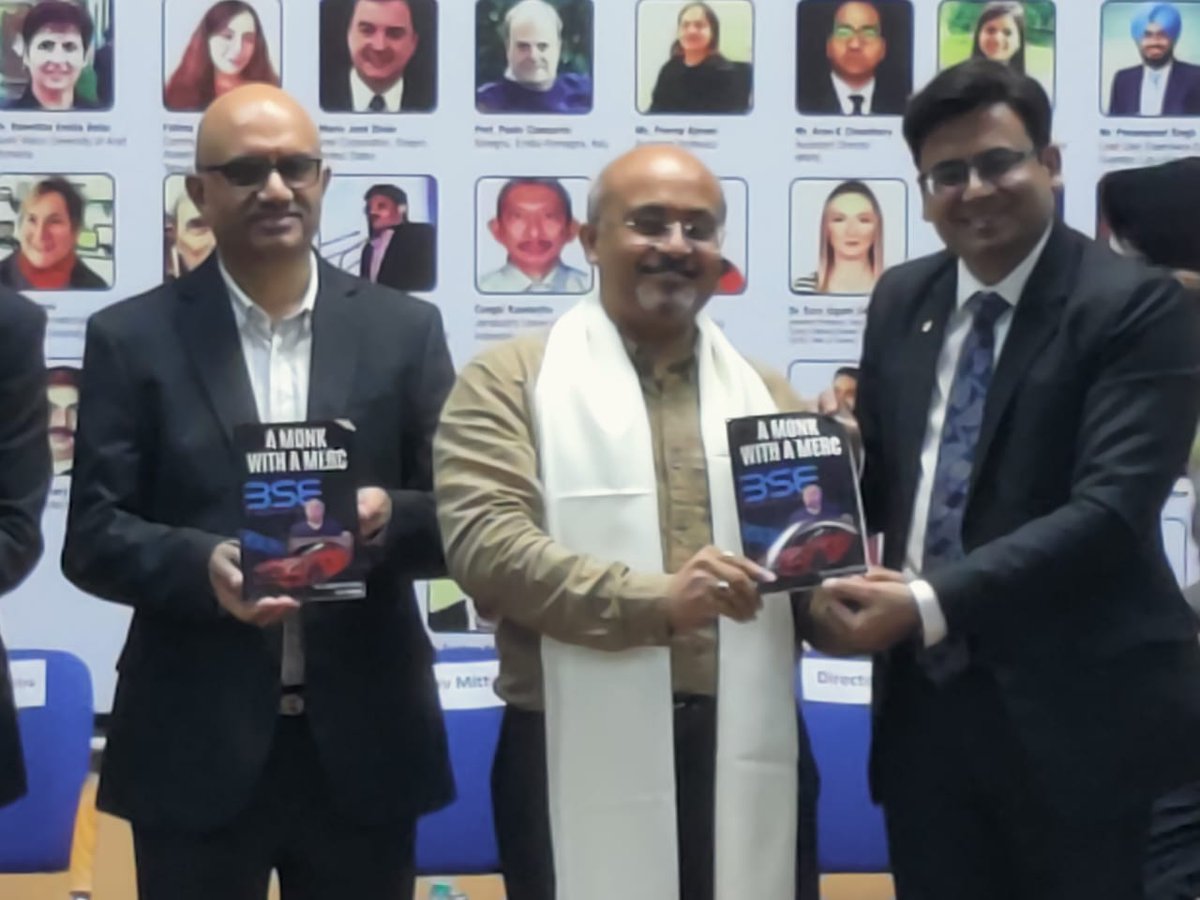 MittalGauravv's tweet photo. "A Monk with a Merc", is not just my book name but it's a real life story of an Entrepreneur @MittalGauravv who struggled for 18 good years before creating success story finally.
@ITCONSE #AMonkWithAMerc #LifeofanEntrepreneur #SuceesStory #Trending #TrendingNow https://t.co/cgDTVUvglM