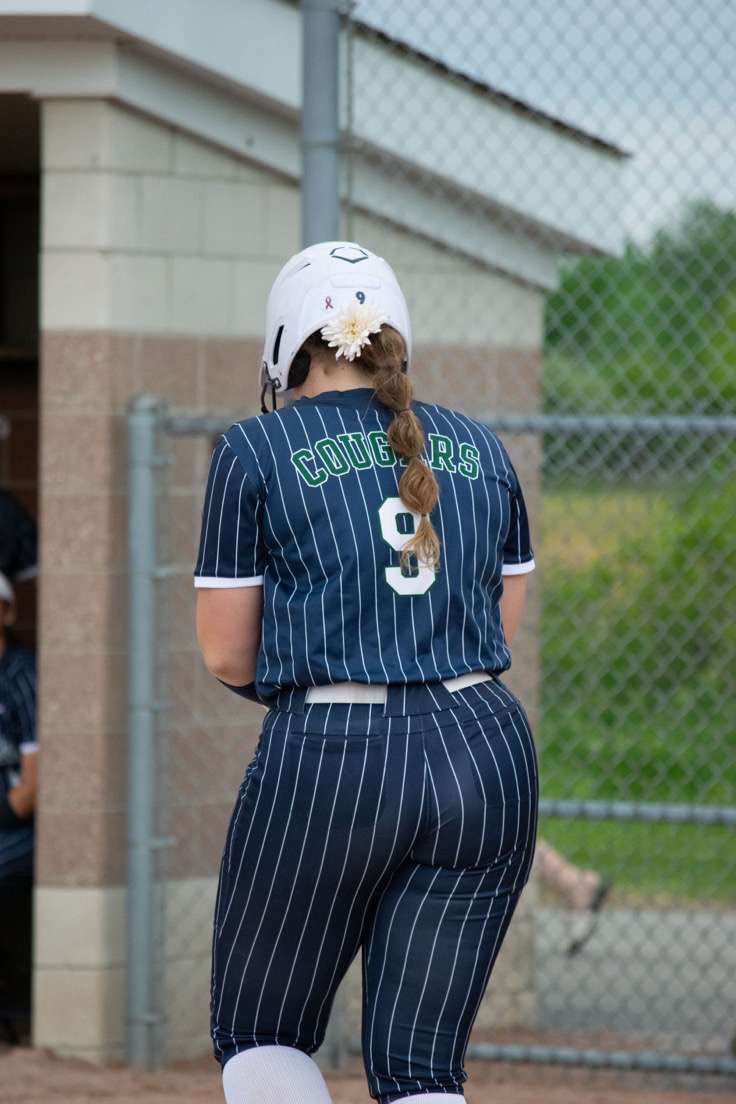 Chloe Dunn (@chloedunn2026) on Twitter photo I am so grateful to have been apart of this amazing team! Here are some end of the season stats as our DP!
<a href="/DakotaVsoftball/">Dakota Varsity Softball</a>
AVG: .320
SLG: .453
OPS: .778
AB: 75
Hits: 24
1B: 18
2B: 4
HR: 2
#rollcougs I am so grateful to have been apart of this amazing team! Here are some end of the season stats as our DP!
<a href="/DakotaVsoftball/">Dakota Varsity Softball</a>
AVG: .320
SLG: .453
OPS: .778
AB: 75
Hits: 24
1B: 18
2B: 4
HR: 2
#rollcougs