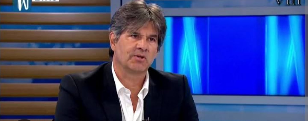 KatherineAmpueroMeza (@kampueromeza) on Twitter photo Gerente de <a href="/AeropuertoLima/">Aeropuerto de Lima Jorge Chávez</a> muy suelto de huesos afirma en <a href="/PuntoFinalOf/">PuntoFinalOficial</a> que no es rentable para su representada que siga funcionando el antiguo aeropuerto, ello pese a todas las deficiencias presentadas por el nuevo aeropuerto en agravio de miles de usuarios. Cero empatía y Gerente de <a href="/AeropuertoLima/">Aeropuerto de Lima Jorge Chávez</a> muy suelto de huesos afirma en <a href="/PuntoFinalOf/">PuntoFinalOficial</a> que no es rentable para su representada que siga funcionando el antiguo aeropuerto, ello pese a todas las deficiencias presentadas por el nuevo aeropuerto en agravio de miles de usuarios. Cero empatía y