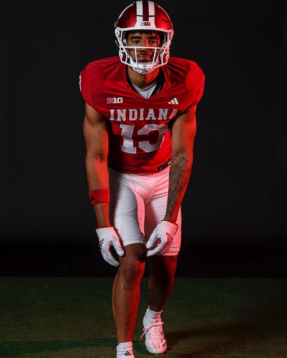 OVERLY BLESSED to receive an offer from Indiana!! #GoHoosiers 🛐 
 <a href="/CoachOlaAdams/">Coach Ola Adams</a> 
<a href="/CoachShanahan_/">Mike Shanahan</a> 
<a href="/AllenTrieu/">Allen Trieu</a> 
<a href="/Coach_AMarshall/">Aaron Marshall</a> 
<a href="/ChadSimmons_/">ChadSimmons</a>