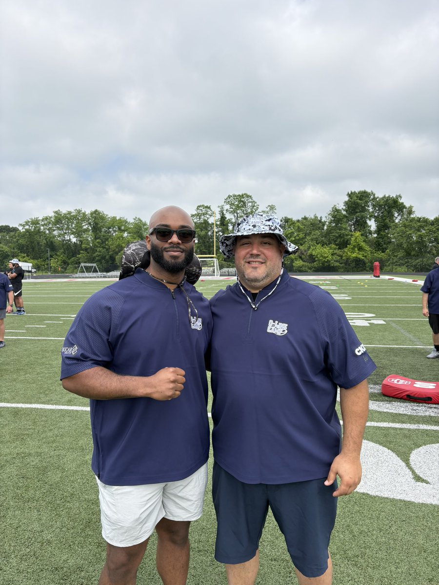 Cøåċħ B¥røn’s $0.02 (@7twice) on Twitter photo A pleasure and an honor to coach <a href="/JM_OLine_Camp/">Joe Moore OLine Camp</a> again. Great coaches and athletes alike all in on one field to become better lineman, doesn’t get to much better than that. Legendary staff and some stud athletes. <a href="/gors55/">Mark Gorscak</a> <a href="/MRittCGS/">Mike Rittelmann</a> <a href="/CharlesBut42318/">Charles Butler #71</a> <a href="/DylanPitzer717/">Dylan Pitzer</a> @AngieB361714019 A pleasure and an honor to coach <a href="/JM_OLine_Camp/">Joe Moore OLine Camp</a> again. Great coaches and athletes alike all in on one field to become better lineman, doesn’t get to much better than that. Legendary staff and some stud athletes. <a href="/gors55/">Mark Gorscak</a> <a href="/MRittCGS/">Mike Rittelmann</a> <a href="/CharlesBut42318/">Charles Butler #71</a> <a href="/DylanPitzer717/">Dylan Pitzer</a> @AngieB361714019