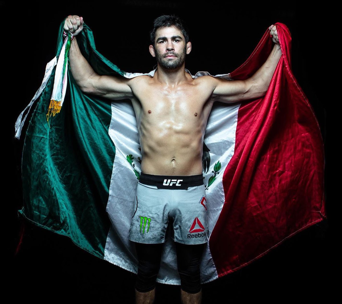 Ben Davis tweet media