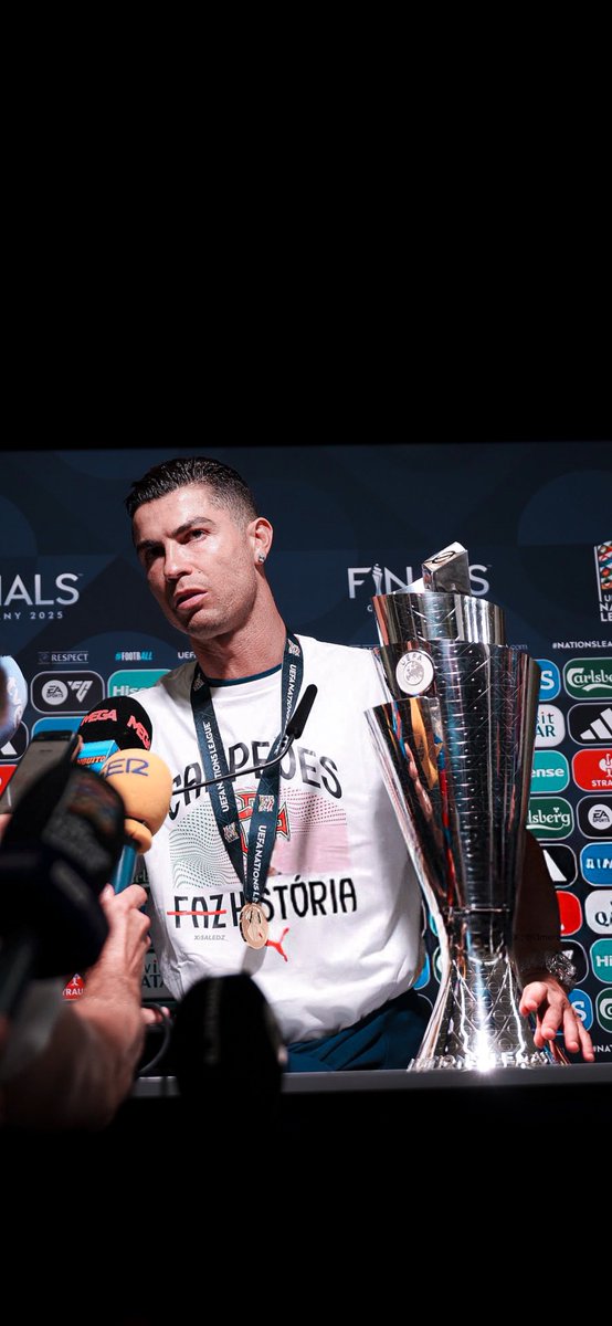 𝐀𝐔𝐔𝐔𝐔𝐔𝐑𝐀