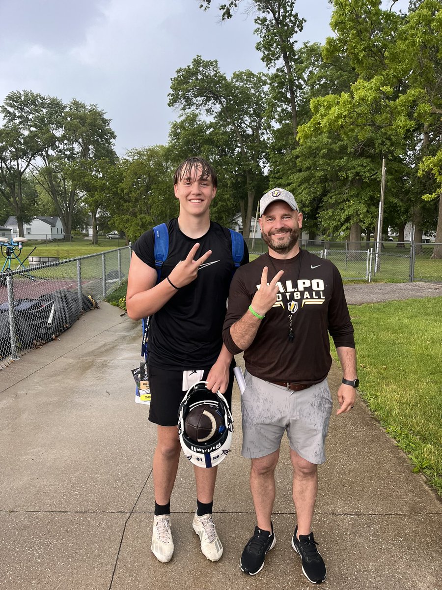 willrandall2026's tweet image. thank you for a great camp @valpoufootball !!! @CoachFlo12 @CoachBusch78 @CoachWaddle