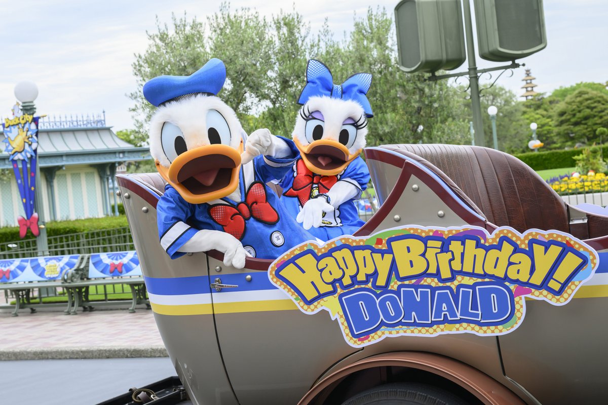 DisneyParks's tweet image. Celebrating 91 years of Donald Duck 🎂✨

📍Tokyo Disney Resort
