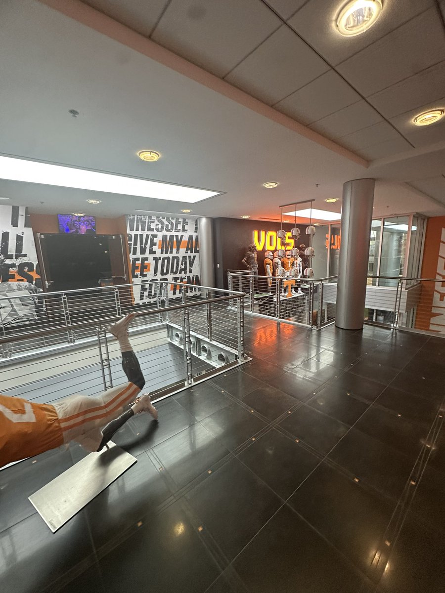 Neimann Lawrence (@neimanlawrence1) on Twitter photo Had a great time in Knoxville this weekend, can't wait to get back for a game this season !
#VolNation🧡
<a href="/coachjoshheupel/">Josh Heupel</a>
<a href="/CoachHalzle/">Joey Halzle</a>
<a href="/BozemanQBs/">Bozeman Quarterbacks</a>
<a href="/mahazub/">Maha Zubairi</a> Had a great time in Knoxville this weekend, can't wait to get back for a game this season !
#VolNation🧡
<a href="/coachjoshheupel/">Josh Heupel</a>
<a href="/CoachHalzle/">Joey Halzle</a>
<a href="/BozemanQBs/">Bozeman Quarterbacks</a>
<a href="/mahazub/">Maha Zubairi</a>