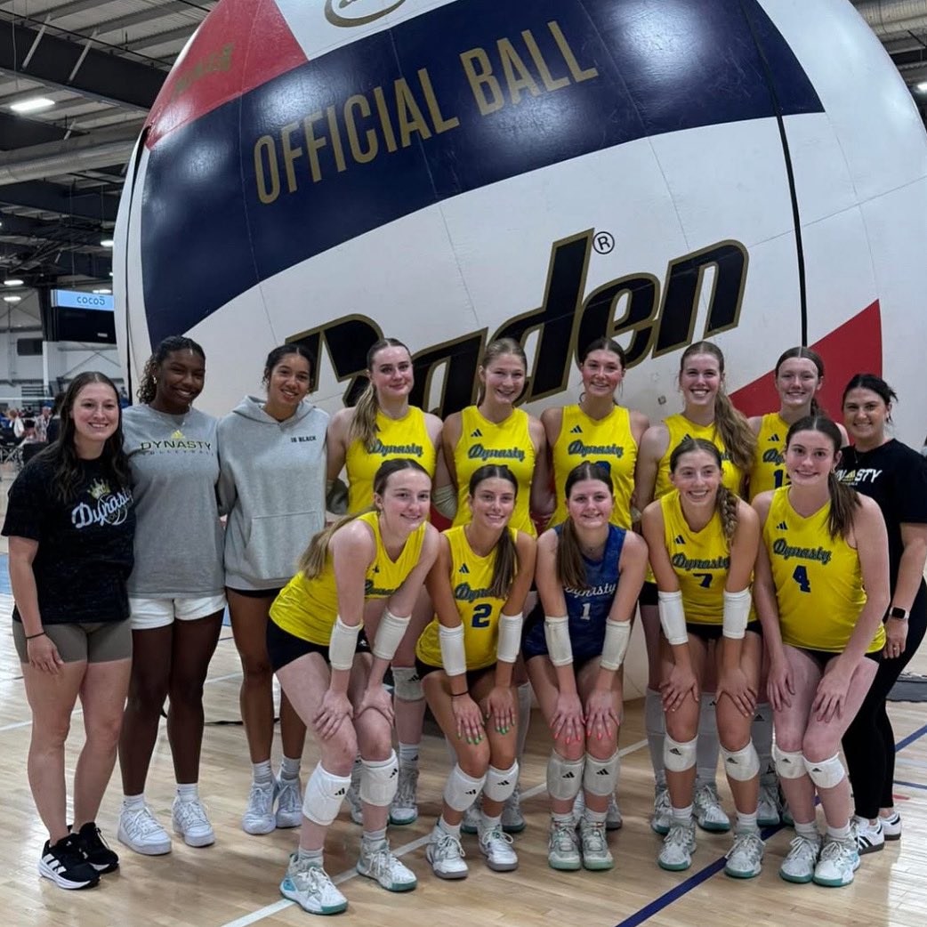 🔥 PRE-NATIONALS HYPE 🔥
Huge congrats to all of our Dynasty athletes, coaches, and families on an amazing Nationals Prep weekend! 💪🏾🏐
Special shoutout to 16 Black for going a perfect 6-0 to kick off Summer Triple Crown! 🔥👏💙

#DynastyNationalsPrep 💪🏾
#PathToThePodium 🇺🇸🏆