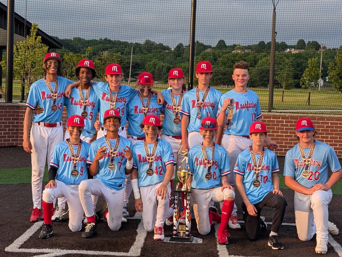 Congratulations to 13u Hatchett. Top Dawg champions!