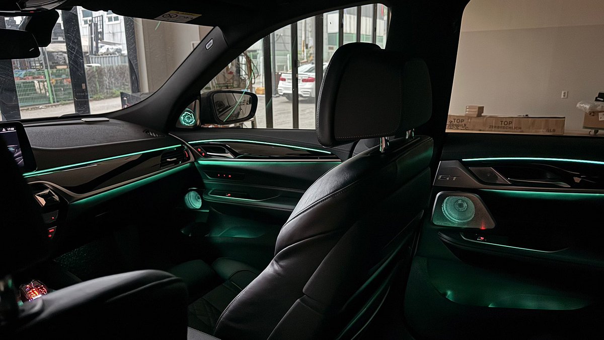 TeamMeine's tweet image. 안녕하세요 팀메인입니다
해당 작업은 BMW 6GT
엠비언트 스피커 커버 교체 입니다

재고는 대개 보유하고 있으나
원활한 장착을 위해
사전 예약 부탁드립니다

제품 도매, 소매 문의 010-3593-9654
경기도 김포시 양촌읍 황금1로 248
월-토 10시-20시 영업

#6gt #g32 #bmw