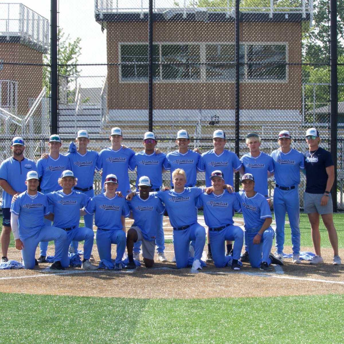 Opening weekend champs!

Mambas combine for 67 RS, 8 RA.

Dominant pitching from 14 pitchers combining for 61K and 15BB in 30IP.  Offense had a combined OPS of 1.312.

18u WWBA next.

#PRPMambas🐍