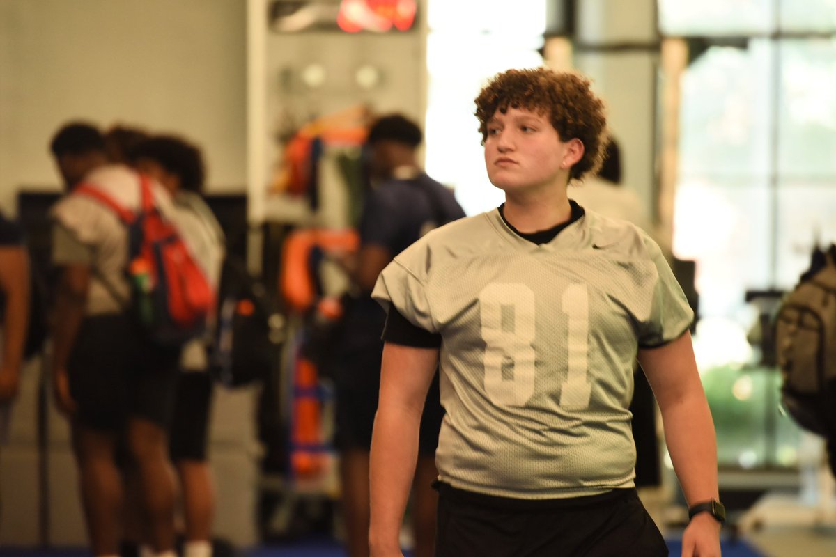 ArielCaraballoR's tweet image. Thankful for the opportunity to learn at the @Georgetown football camp this weekend. @CoachAbel92 @NHSPatriotsFB