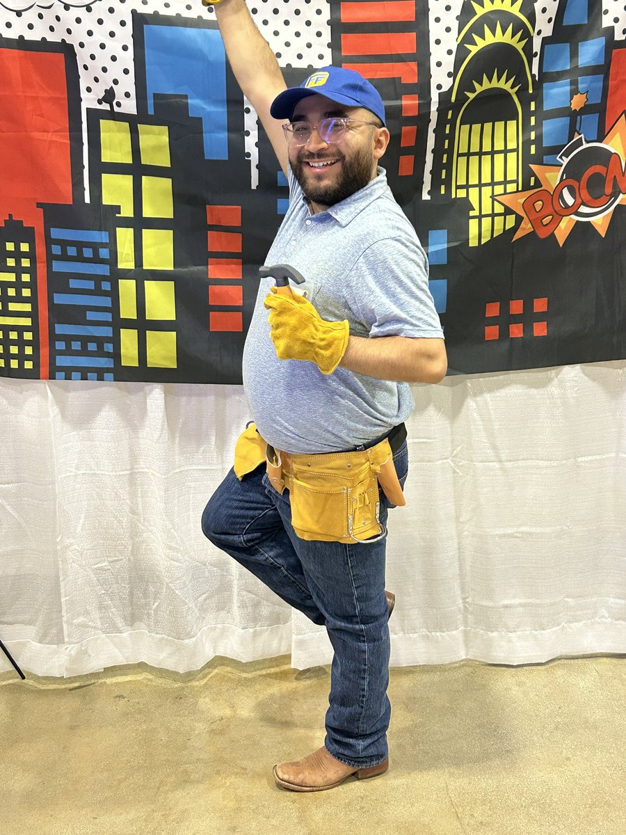 Last Day of Imagination Expo was awesome today! My cosplay was Fix It Felix🔨I hope everyone had a Sugar Rush weekend!

#imaginationexpo #cosplay #wreckitralph #fixitfelix