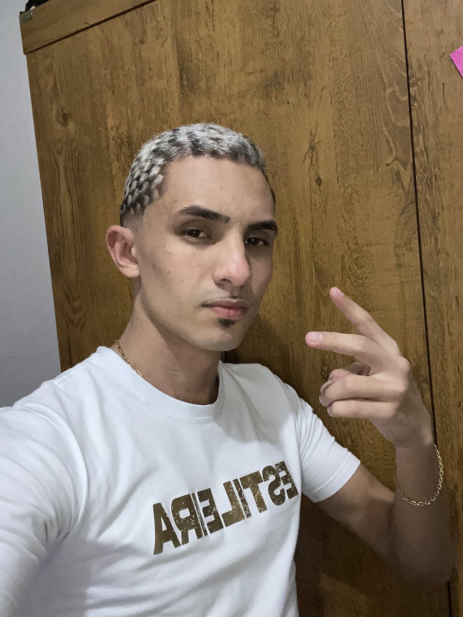 🫴🏼