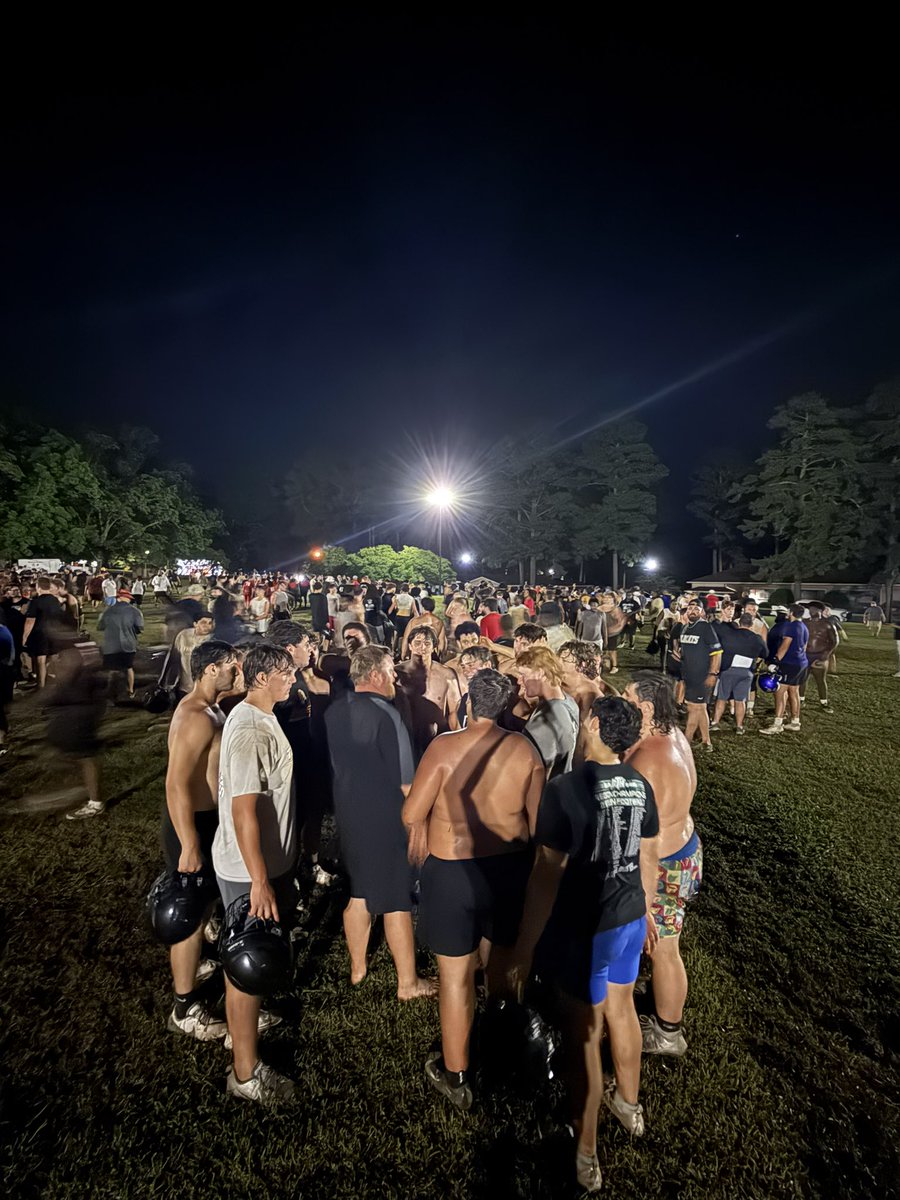 MasonMcGill (@masonmcgill75) on Twitter photo Battle Of The Rock in the book! Thanks to all the coaches who helped our team get better for this season!! <a href="/BattleCamp_OL/">GACA Battle at the Rock Trench OL/DL Camp</a> <a href="/Coach_Hendrix/">Coach Hendrix</a> <a href="/klgosse/">Keith Gosse</a> <a href="/SeanPender23325/">Sean Pender</a> <a href="/coachmintier/">Gary T. Mintier</a> <a href="/tfbaxter1985/">Tyson Baxter</a> <a href="/nthfootball/">North Hall Football</a> <a href="/RecruitGeorgia/">Recruit Georgia</a> Battle Of The Rock in the book! Thanks to all the coaches who helped our team get better for this season!! <a href="/BattleCamp_OL/">GACA Battle at the Rock Trench OL/DL Camp</a> <a href="/Coach_Hendrix/">Coach Hendrix</a> <a href="/klgosse/">Keith Gosse</a> <a href="/SeanPender23325/">Sean Pender</a> <a href="/coachmintier/">Gary T. Mintier</a> <a href="/tfbaxter1985/">Tyson Baxter</a> <a href="/nthfootball/">North Hall Football</a> <a href="/RecruitGeorgia/">Recruit Georgia</a>
