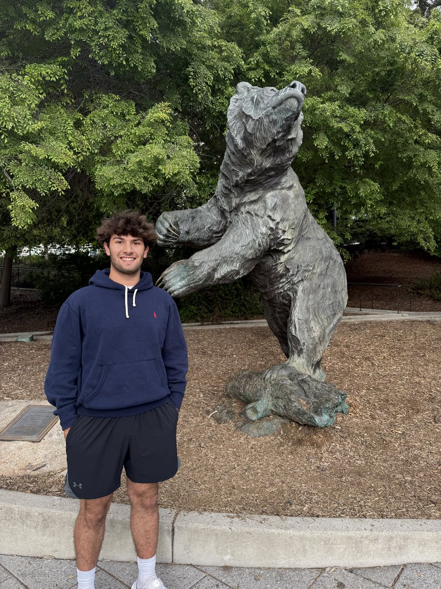 AlexRudolph_1's tweet image. I had a great day at the @CalFootball Specialist Camp.
I was the number 2 overall charter and made it to the finals. Thank you to Coach Frizz, Coach Wilcox, and the rest of the staff for a great camp. Go Bears!!!
@michael_frisina
@RinoMonteforte1
@EwanArechaederr