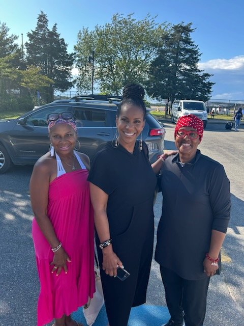 Tracy Munford tweet media