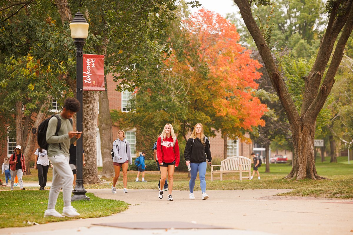 Transferring to Coe is lowkey really easy...

If you have your associate degree, you can transfer in without having to complete any additional gen eds! (You'll also be eligible for up to $40,000 in scholarships.)
coe.edu/admission/tran…