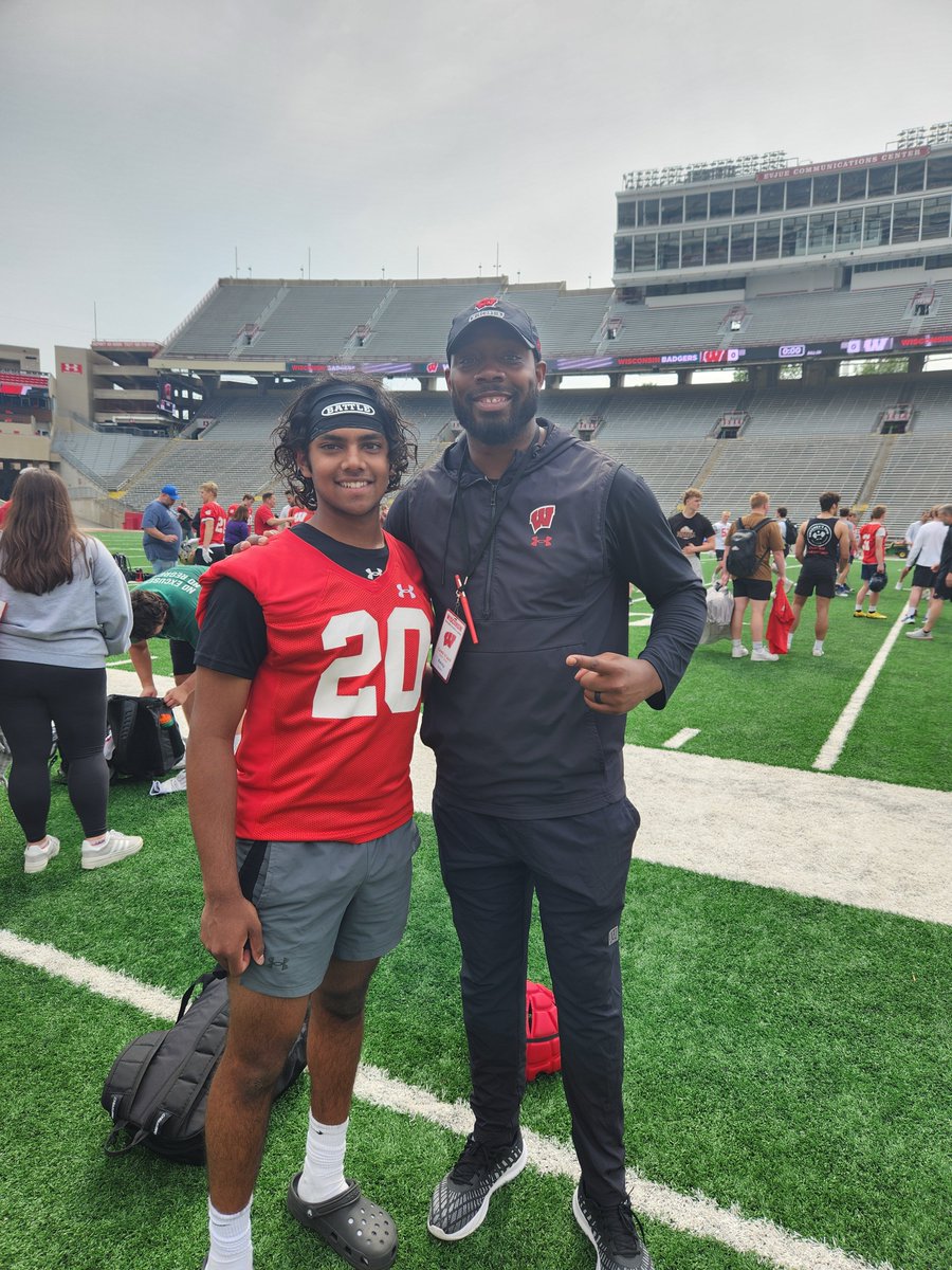 Anishka Amarasinghe tweet media