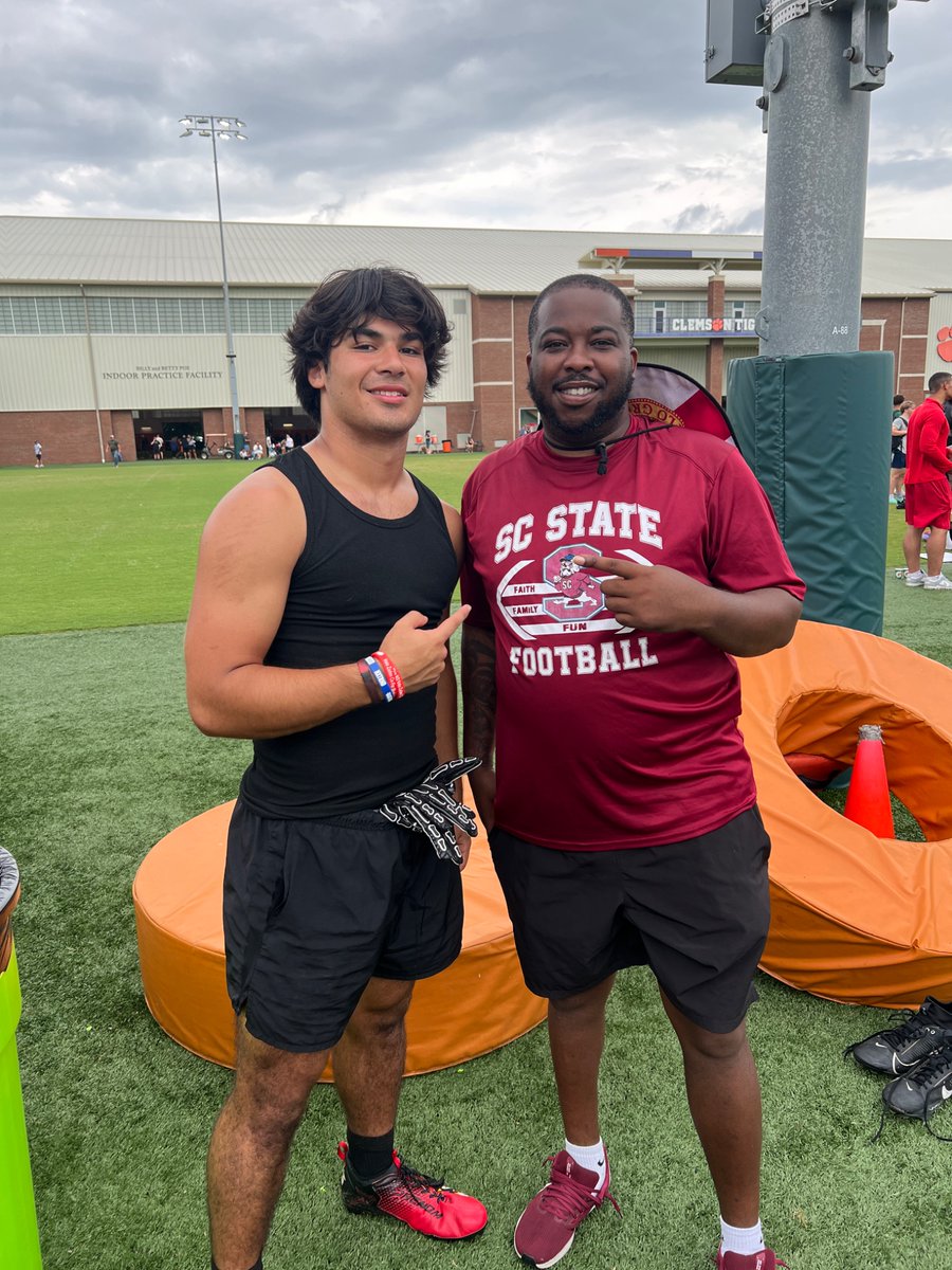 J.R.Kinard (@jrkinard2) on Twitter photo Greatly enjoyed working with my Swinney Ball Coach <a href="/kevinJking4/">Coach King</a> so I plan to attend <a href="/SCState_Fb/">South Carolina State Football</a> Camp on June 20th. <a href="/junebugnewyork/">Thomas Grant Jr.</a> <a href="/LouatTheState/">Lou Bezjak</a> <a href="/GoMVB/">GoMVB Sports - Recruit Content for College Coaches</a> Greatly enjoyed working with my Swinney Ball Coach <a href="/kevinJking4/">Coach King</a> so I plan to attend <a href="/SCState_Fb/">South Carolina State Football</a> Camp on June 20th. <a href="/junebugnewyork/">Thomas Grant Jr.</a> <a href="/LouatTheState/">Lou Bezjak</a> <a href="/GoMVB/">GoMVB Sports - Recruit Content for College Coaches</a>