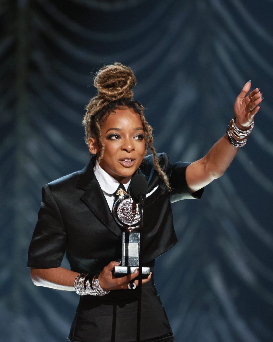 TWO-TIME TONY WINNER KARA YOUNG 🏆

Young just made history as the first Black performer to win two consecutive Tonys after receiving the Best Performance by an Actress in a Featured Role (“Purpose”). Revisit our 2023 interview with the actress here: the-cut.visitlink.me/hSXJud