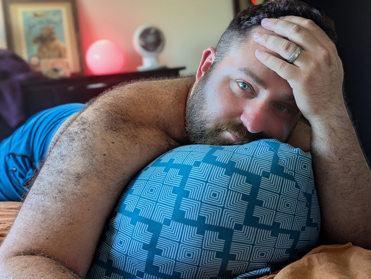 @HUZZBEARZ (@huzzbearz) on Twitter photo 