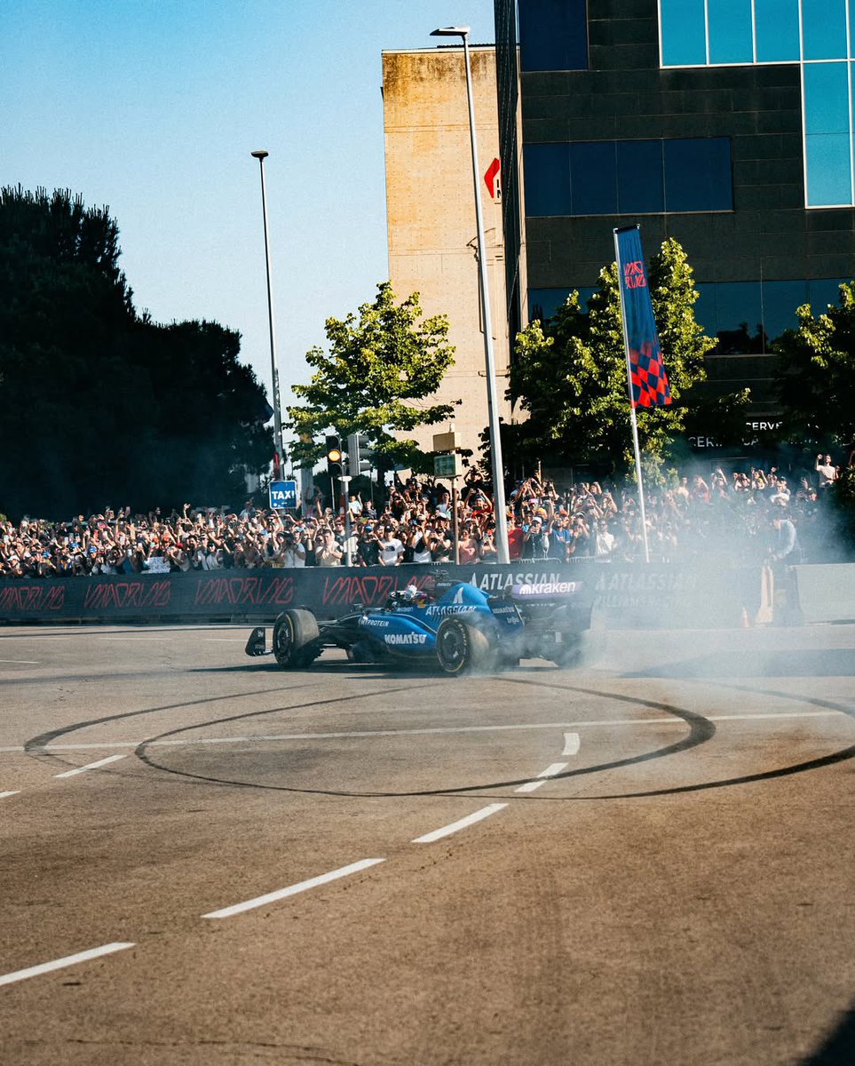 Get a make little drifting.