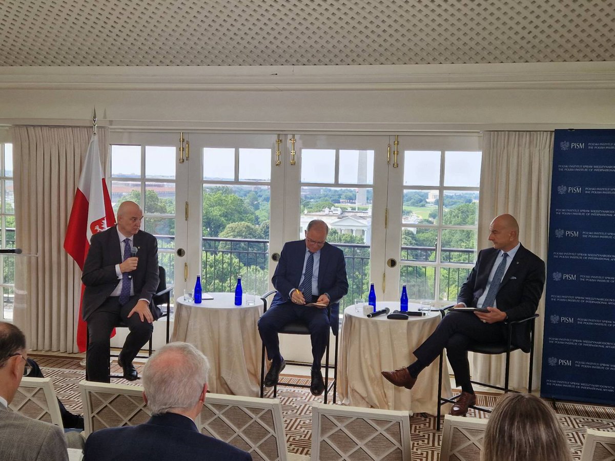As part of the Polish–U.S. #TransatlanticLookout conference organized in Washington, D.C. by <a href="/PISM_DC/">PISM_DC</a> and <a href="/PISM_Poland/">PISM</a> , <a href="/GroundZeroPL/">Ground ZERO - Polska</a> had the honor and pleasure of hosting a panel with General Curtis Scaparrotti, former Supreme Allied Commander Europe.

The conversation between
