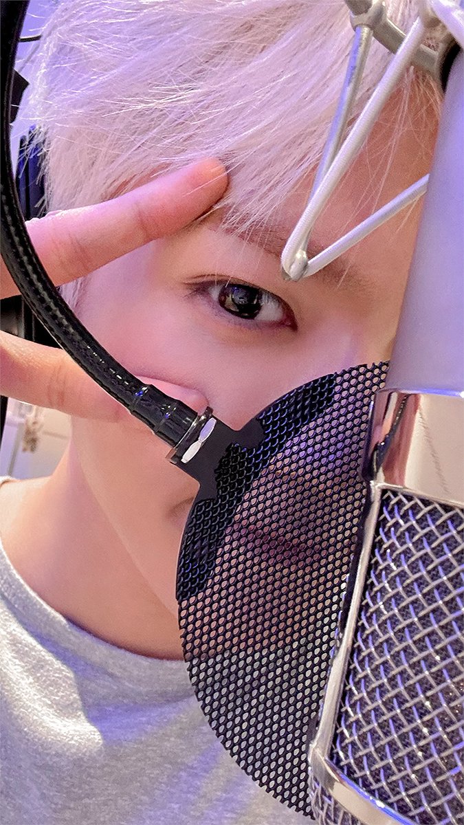 taeyong pics tweet media