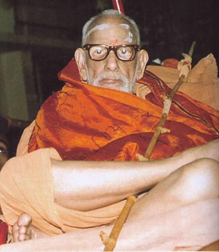 Experiences with Maha Periyava: Give away All the Water stored for My Anushtana

It was the peak of summer. The village suffered from scarcity of water. It was a tremendous task to gather and store drinking water. We had to walk two miles to fetch water for Periyava's bath and
