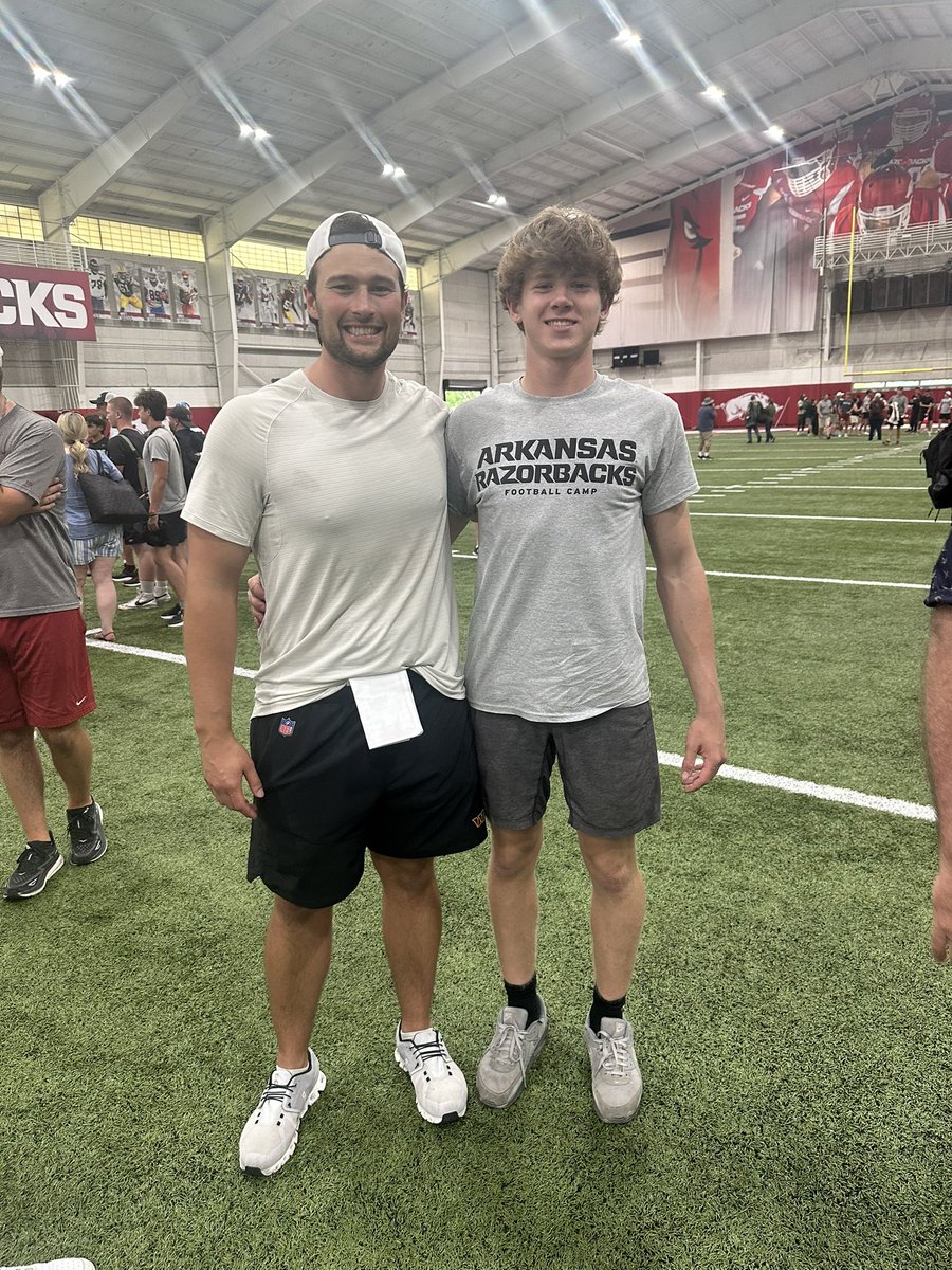 Great day at <a href="/RazorbackFB/">Arkansas Razorback Football</a> Specialist camp today. Great coaches &amp; amazing facilities. Super excited to make it to the top 12 snapping competition and finish top 5 snap speed. Thanks for a great camp! Go hogs!! <a href="/SEC/">Southeastern Conference</a> Football
<a href="/CoachSFountain/">Scott Fountain</a> <a href="/Adam_Dulka/">Adam Dulka</a> <a href="/jordansilver88/">Jordan C. Silver</a>