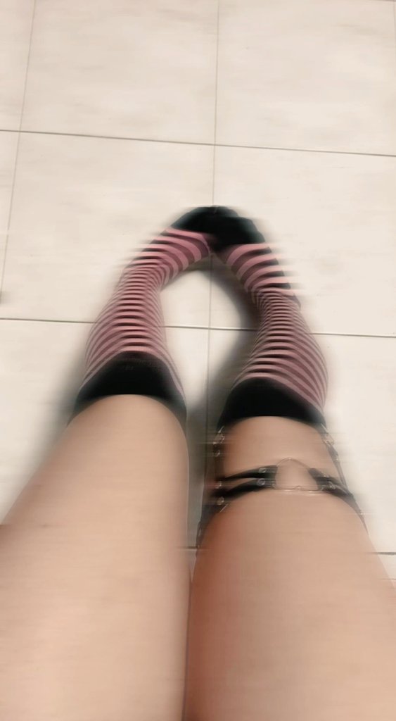.・。.・゜✭・ 𝘚𝘢𝘵𝘶𝘳𝘥𝘢𝘺 𝘦𝘷𝘦𝘯𝘪𝘯𝘨  •   #femboy #𝘤𝘶𝘵𝘦 #gothic #fypシ
