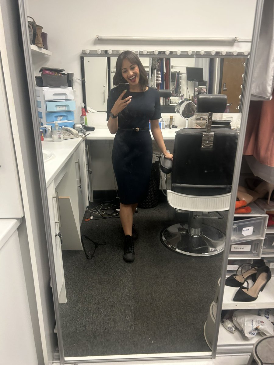 Good morning to you!! I’ll be honest, I’m quite enjoying this rain.. Probably because I’m at work 🙄🤭 Anyway I’ll be bringing you latest news for the East Midlands and <a href="/RobRoseTweets/">Rob Rose🌦️</a> has the weather forecast 🌦️ Do join us if you can throughout the morning  <a href="/bbcemt/">BBC East Midlands</a> <a href="/BBCOne/">BBC One</a> 📺💕