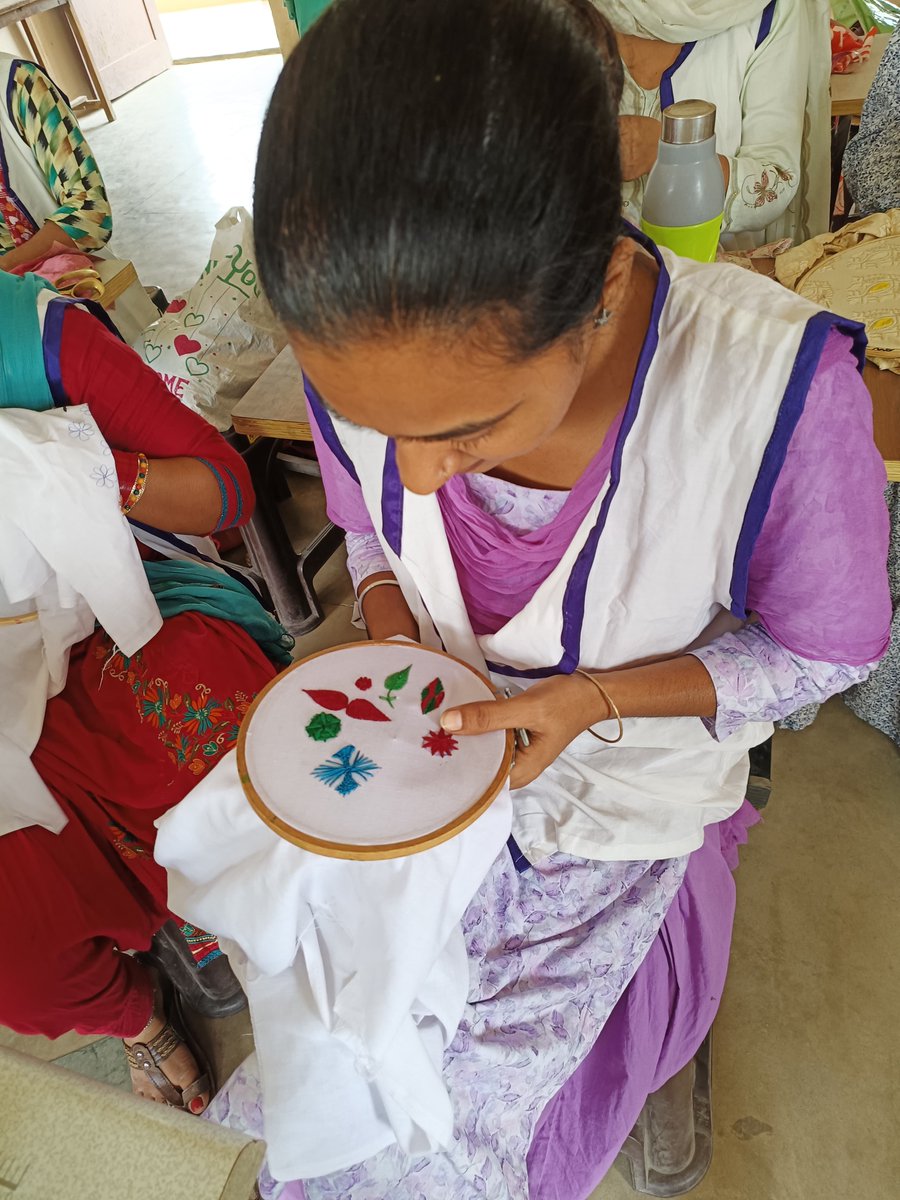 rsldc_official's tweet image. "Design. Stitch. Shine. 💫
Skilled hands creating magic under MNSKSY – "Empowering women in Sri Ganganagar"

#SkillRajasthan #MNSKSY #CraftingFutures #WomenWithSkills #FashionTraining #EmpoweredBySkill #HandEmbroidery #TailoringTalent