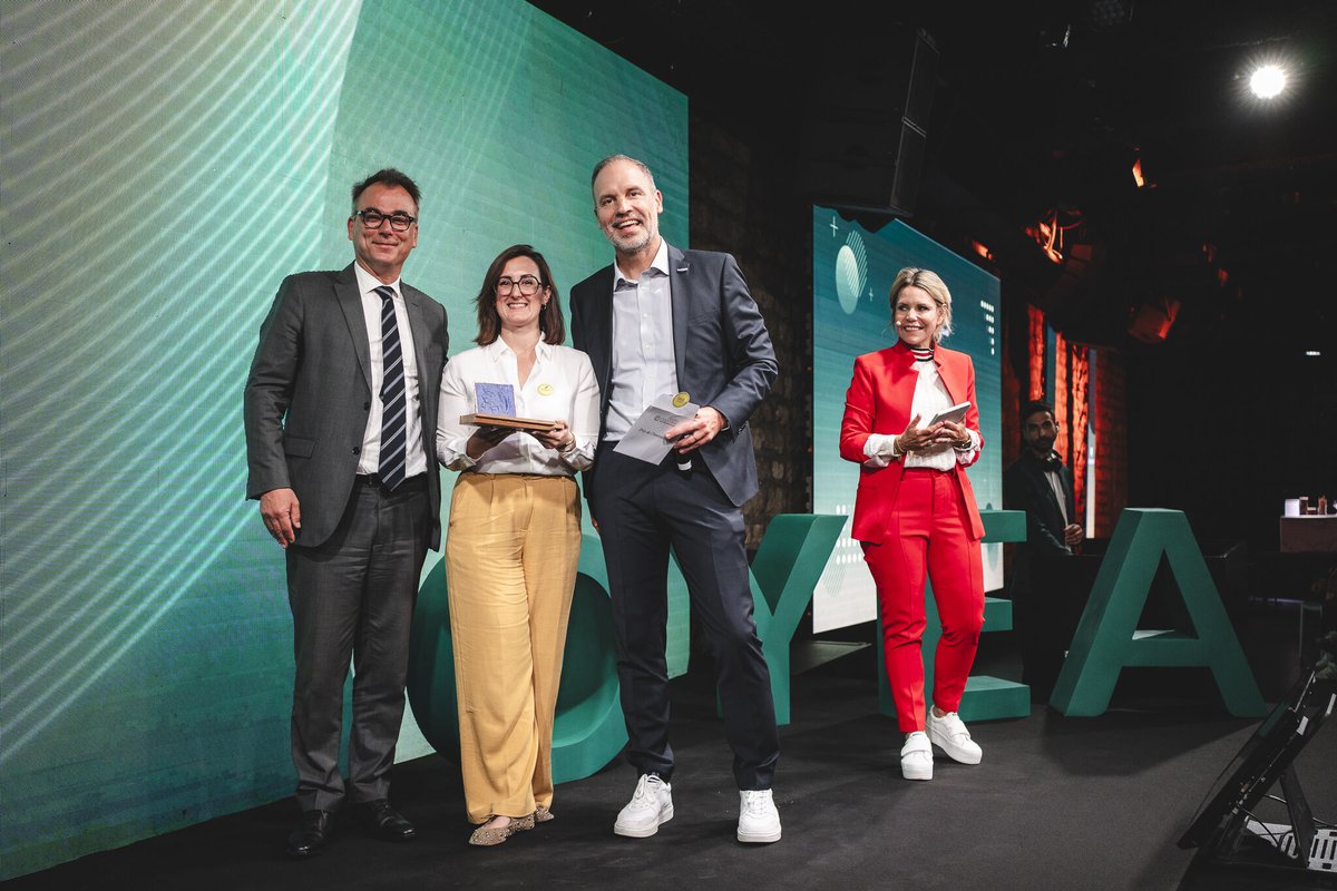 🏆 Enerdrape remporte le 𝐏𝐫𝐢𝐱 𝐝𝐞 𝐥’𝐈𝐧𝐧𝐨𝐯𝐚𝐭𝐢𝐨𝐧 𝐎𝐘𝐄𝐀 𝟐𝟎𝟐𝟓 by ODDO BHF !
#OYEA2025 #Enerdrape #Innovation #GeothermalPanels #TechForGood #YoungEntrepreneurs #ODDOBHF #StartupAwards #Entrepreneurship