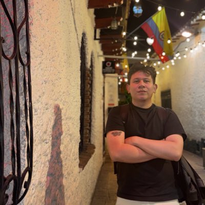 itstomyys's tweet photo. #NuevaFotoDePerfil https://t.co/wQ8jDNBp4c