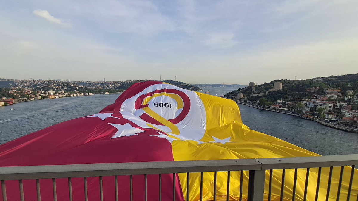 Günaydın #ŞampiyonGalatasaray Ailesi
