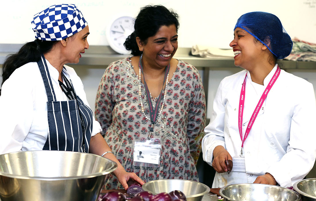 "Fighting hunger together lights the path to a better future"

Asma Khan, patron of Sodexo’s Stop Hunger Foundation, invites you to feed the world for World Hunger Day 2025

➡️ thecaterer.com/indepth/asma-k…